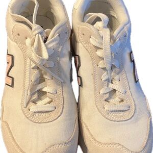 New Balance 515 Pink and White Sneakers